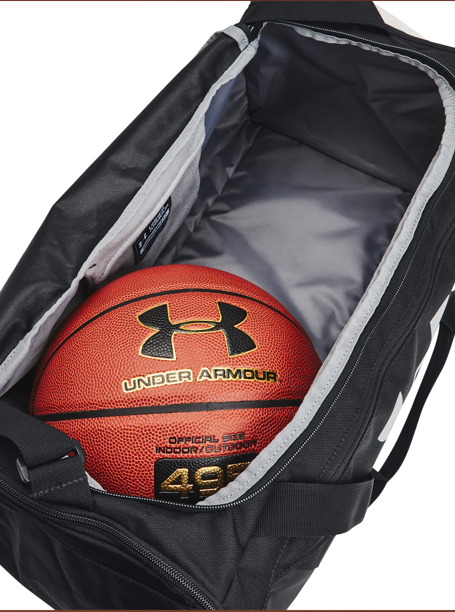 Under Armour 40L Undeniable 5.0 Small Duffle Bag - Black